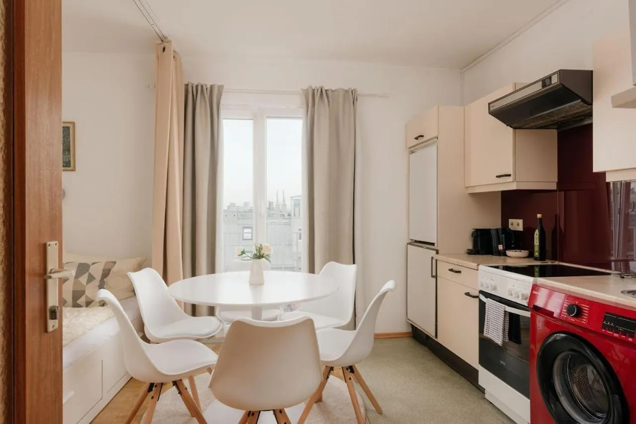 Apartment Zentral Direkt An U-Bahn Station Vienna