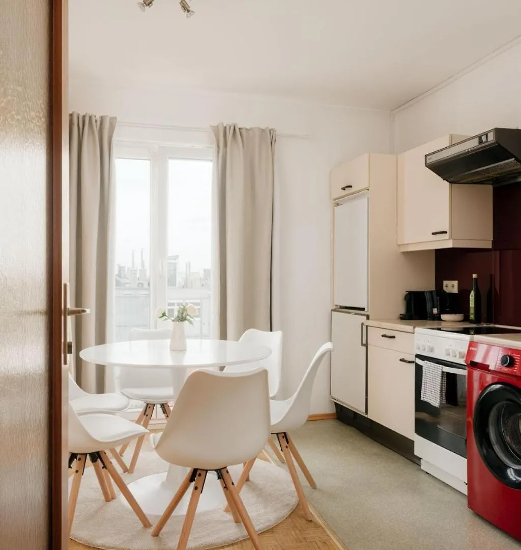 Apartment Zentral Direkt An U-Bahn Station Vienna