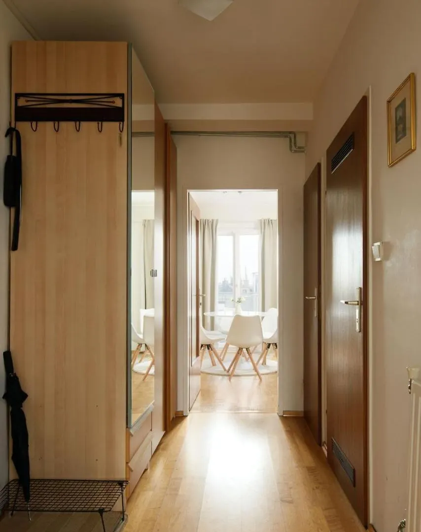 Apartment Zentral Direkt An U-Bahn Station Vienna Austria