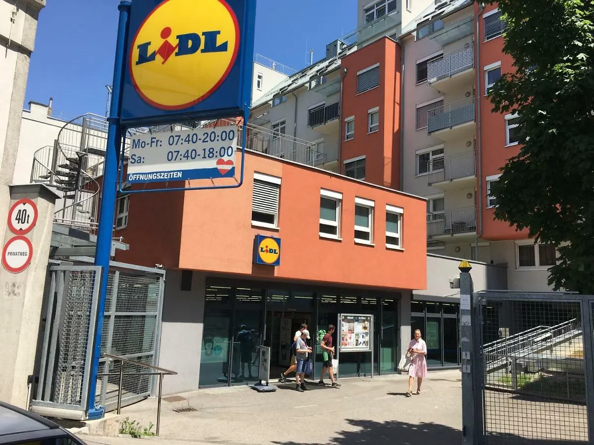 Apartment Zentral Direkt An U-Bahn Station Vienna